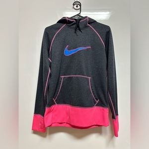 Women’s Nike Thermafit Sweatshirt. Size small. Gently worn.
